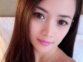 YasmienAtos webcam livejasmin model stream image