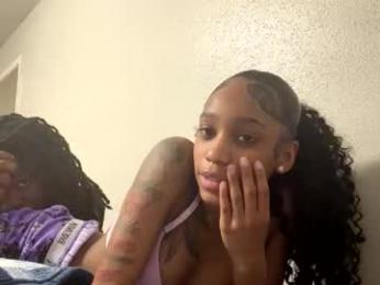 xoxoafterdark webcam model stream image