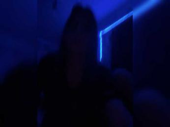 Vik-98 webcam bongacams model stream image