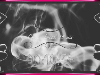 WhiteGirl-one webcam model stream image