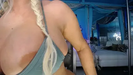 ADRIANNA_FOX webcam stripchat model stream image