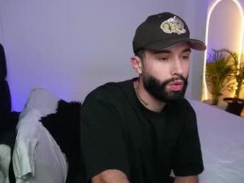 little_vannesaa webcam model stream image