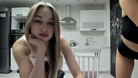 lisenok webcam model stream image