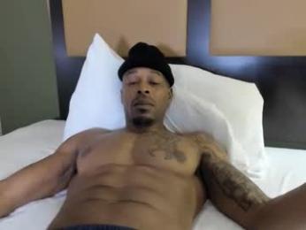 mromg007 webcam model stream image