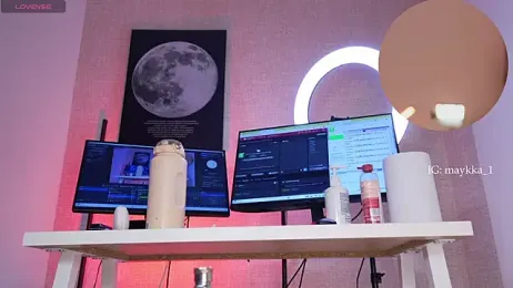 maykka webcam model stream image