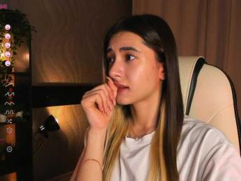 DarlaBelle webcam model stream image