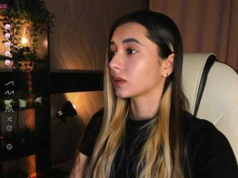 DarlaBelle webcam model stream image