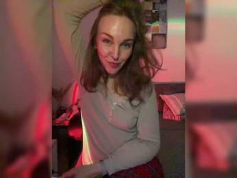 Alisasqrl webcam model stream image