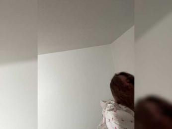 OlivkaVif webcam model stream image