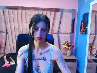 Mailiz Brown webcam model stream image