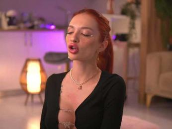 ButterflyLeah webcam model stream image