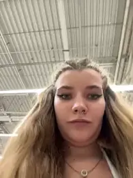 Holy_Tereza webcam model stream image