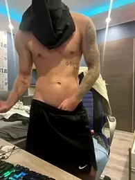 Sexaddict05 webcam model stream image