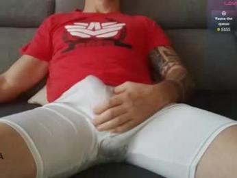 tomhardic webcam model stream image