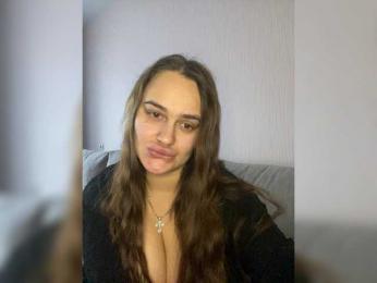 Sweetgirl31111 webcam model stream image