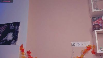 AmieeVarrato webcam model stream image