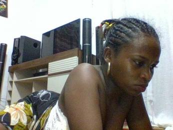 arline52 webcam model stream image