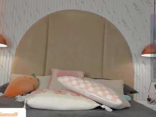 emmawilliams1 webcam model stream image