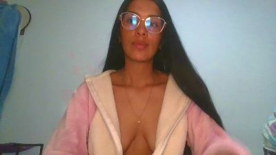 JuanaBrunette7 webcam model stream image