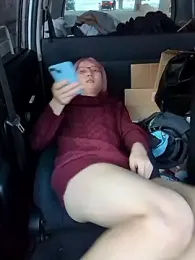 takusaki223 webcam model stream image