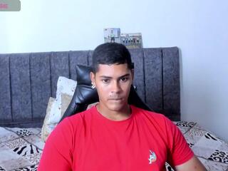 Dylaan Fox webcam flirt4free model stream image