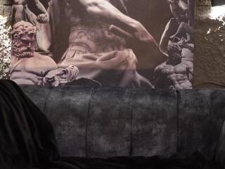 Dann Saenz webcam model stream image