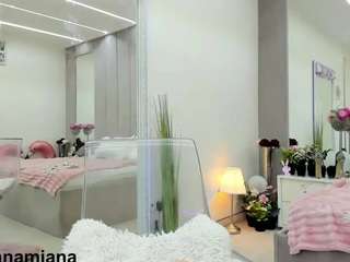 yanamiana webcam model stream image