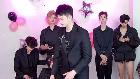 TNT-001 webcam stripchat model stream image