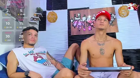 Friendsofeverything_ webcam model stream image