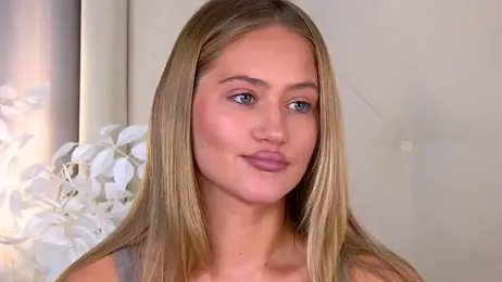 ur_wet_dreams webcam model stream image