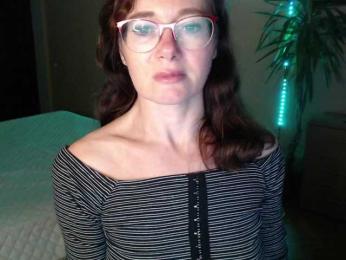 Viorica webcam bongacams model stream image