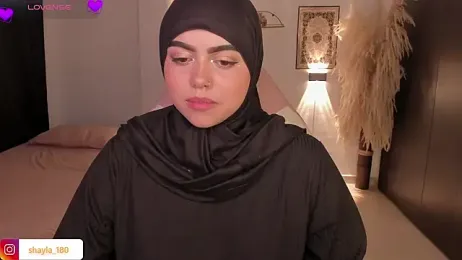 shayla_18 webcam stripchat model stream image