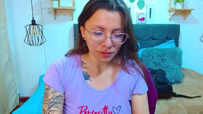 kharlamorrys_ webcam cam4 model stream image