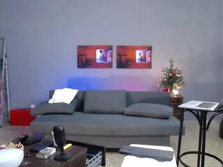 Eugine H webcam model stream image