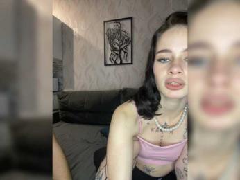 IvyAndAlan webcam model stream image