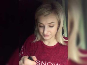 Ale4kaxx webcam model stream image