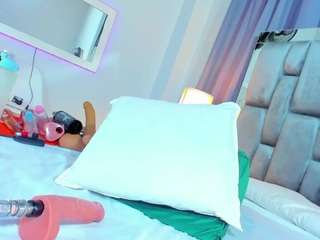 liaantonela69 webcam model stream image