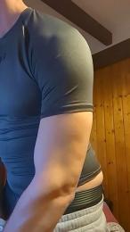 calvinmale___ webcam cam4 model stream image