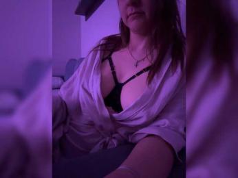 Bulochka16 webcam model stream image