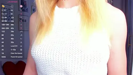 OdetteHarwick webcam model stream image