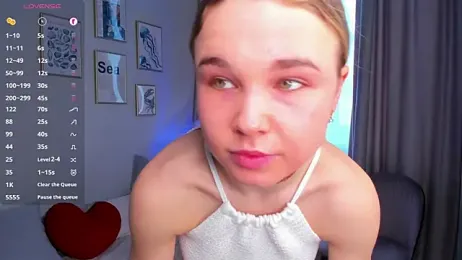 OdetteHarwick webcam model stream image