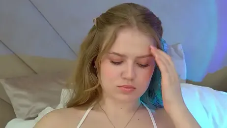 SelinSwarovski webcam model stream image