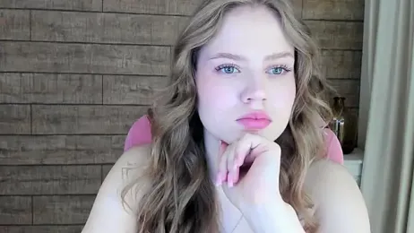 SelinSwarovski webcam stripchat model stream image