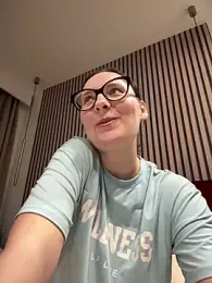 The_Snowwhitee webcam model stream image