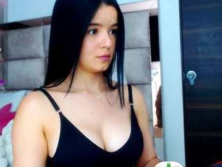 arianalux webcam model stream image