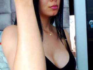 arianalux webcam model stream image