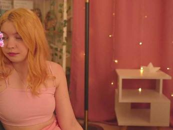 LilithVermillion webcam model stream image