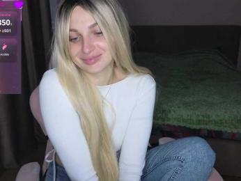 MellicaX webcam model stream image