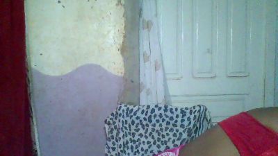 Julie2499 webcam model stream image