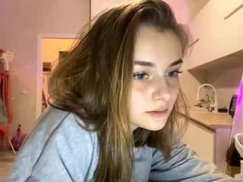 isauratorkelson webcam model stream image